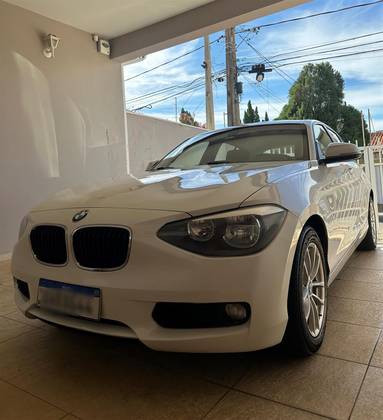 BMW 118i 1.6 16V TURBO GASOLINA 4P AUTOMÁTICO BMW 118i 1.6 16V TURBO GASOLINA 4P AUTOMÁTICO